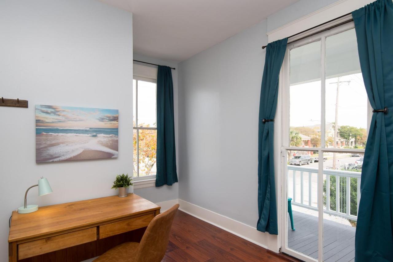 Beautiful Two-Story In Central Galveston, Short Walk To Beach, Near Downtown! | Seas The Breeze别墅 外观 照片
