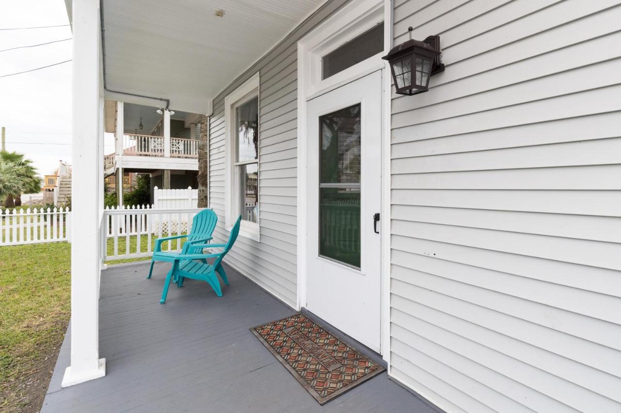 Beautiful Two-Story In Central Galveston, Short Walk To Beach, Near Downtown! | Seas The Breeze别墅 外观 照片